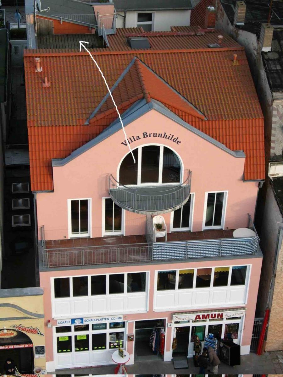 Sonnendeck, Direkt Am Leuchtturm Rostock Exterior foto