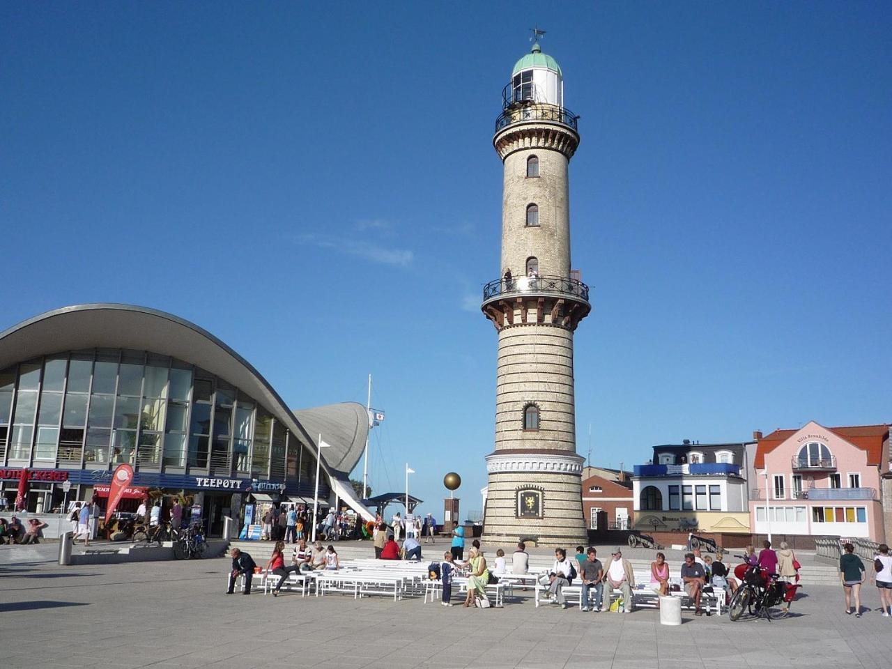 Sonnendeck, Direkt Am Leuchtturm Rostock Exterior foto
